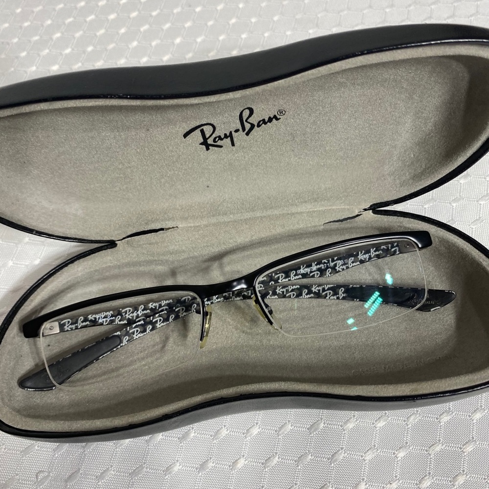 Ray-Ban Transparent - Picture 3 of 10